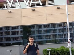 Bucurestean caut tanara pentru prietenie